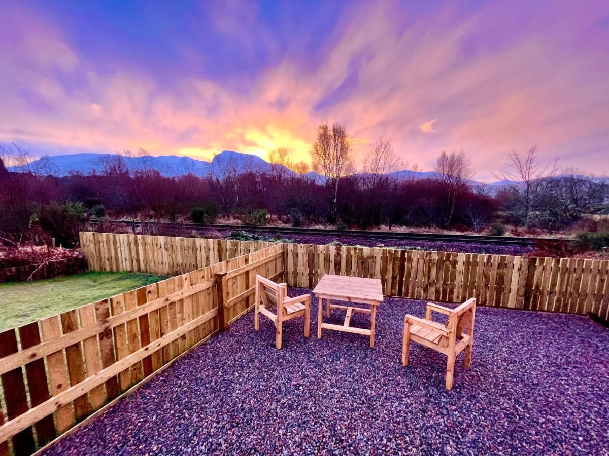 Per Ardua Shepherds Hut Fort William Exterior photo